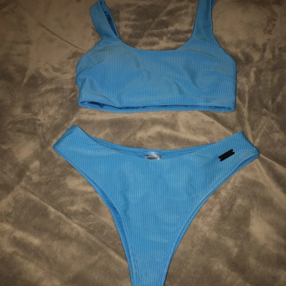 Gymshark essence bikini- sour blue